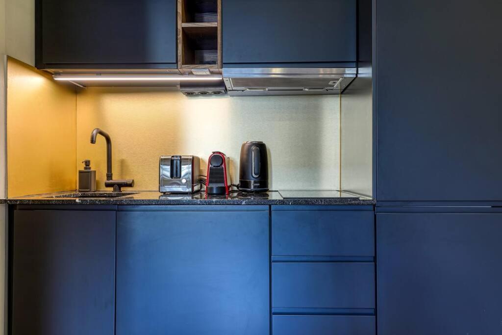 Montaigne Executive Suite Párizs Kültér fotó