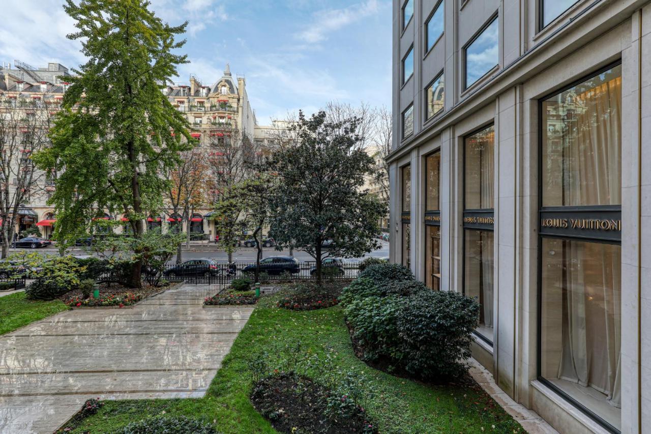 Montaigne Executive Suite Párizs Kültér fotó