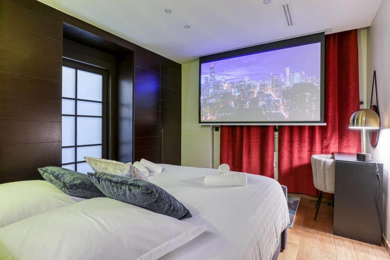 Montaigne Executive Suite Párizs Kültér fotó